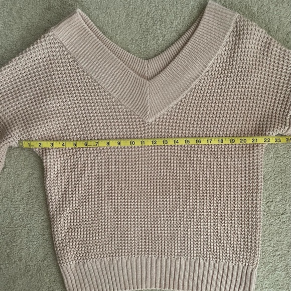 NWOT Blush/Dusty Pink Waffle-knit Double V-Neck Sweater. XS - Picture 12 of 13